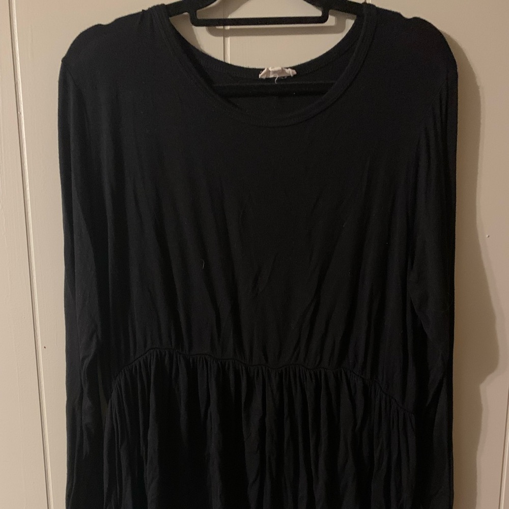 5/$25 Black Sz 2X Ultra Flirt Peplum Top. EUC.